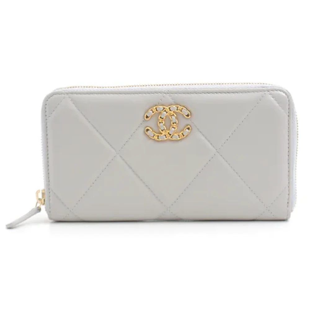 Chanel Vintage Pre-owned Leather wallets Gray Dames