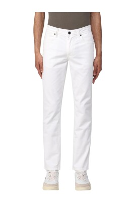 white-straight-leg-pants