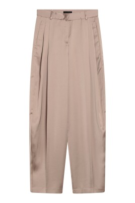 pleated-trousers