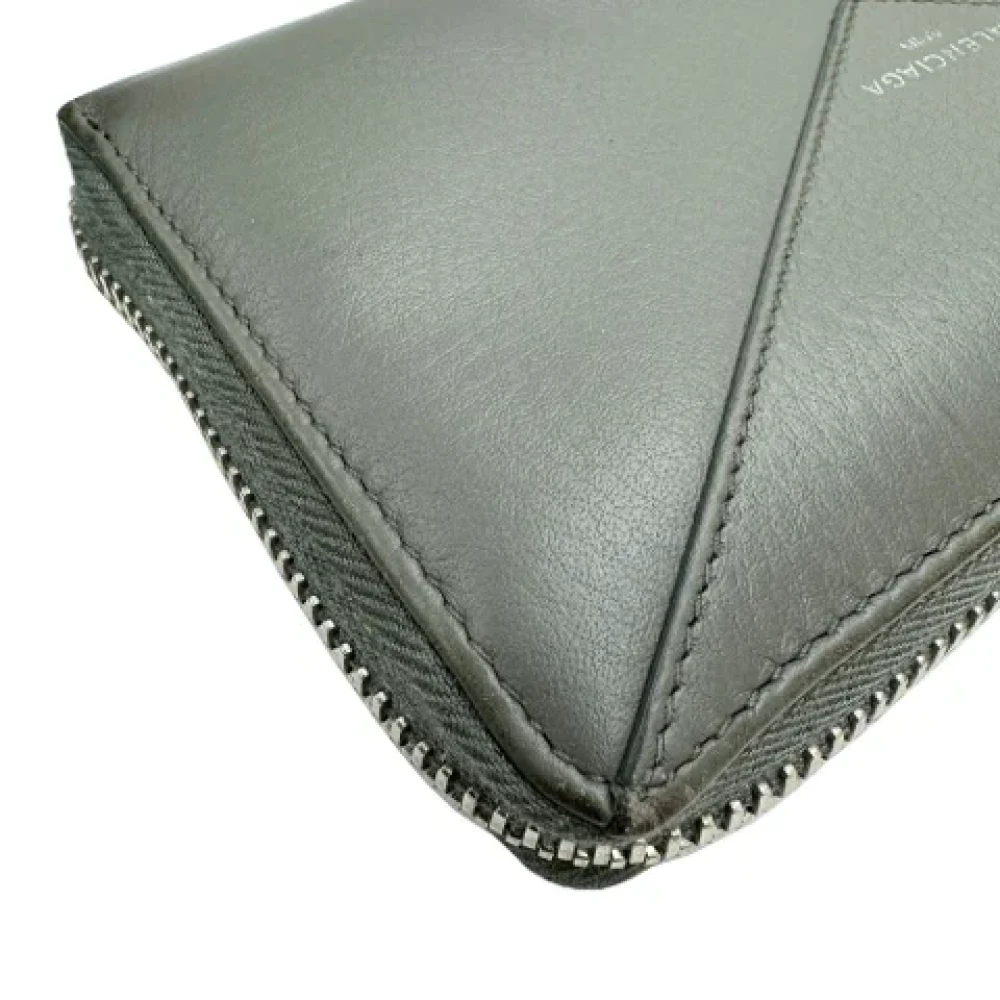Balenciaga Vintage Pre-owned Leather wallets Gray Dames