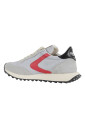 sneakers-bleues-et-grises-en-daim