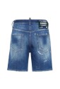 jean-en-denim-bleu-avec-eclaboussures-de-peinture
