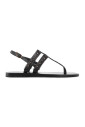 zwarte-leren-sandalen-met-bronzen-studs