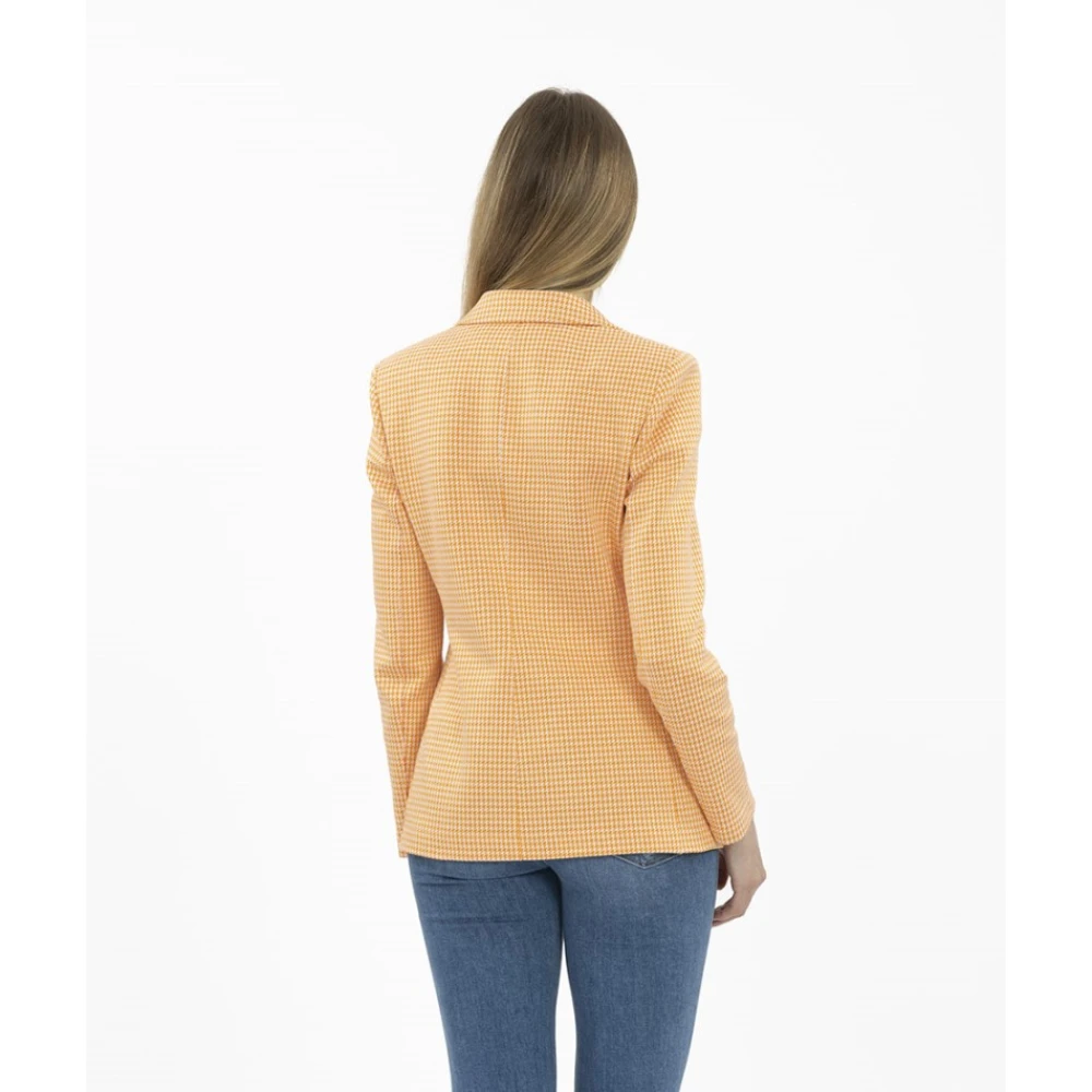 Harris Wharf London Houndstooth Crossed Blazer Orange Dames