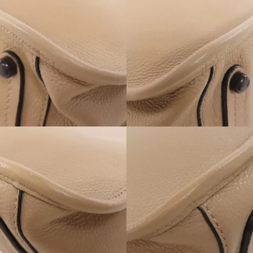 Coach Pre-owned Leather handbags Beige Dames