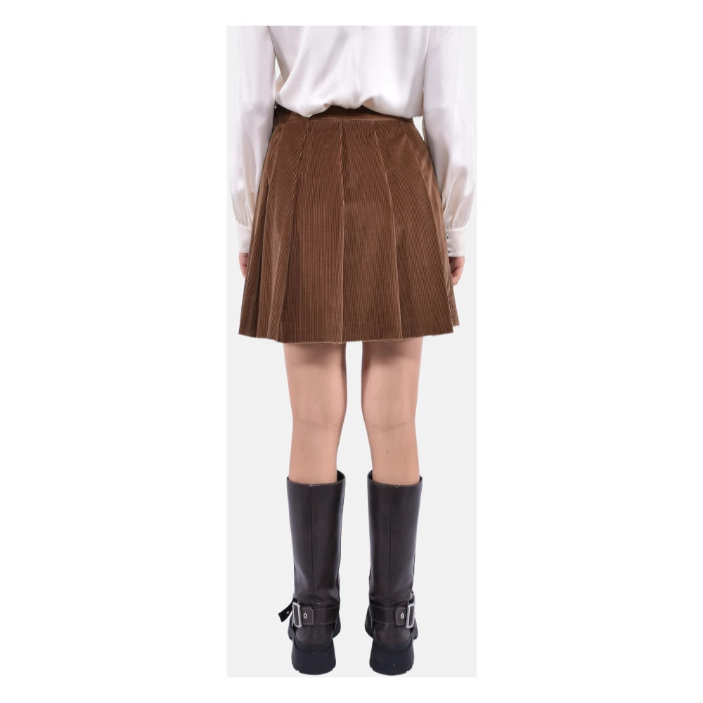 Max Mara Weekend Fluwelen Geplooide Minirok Yellow Dames