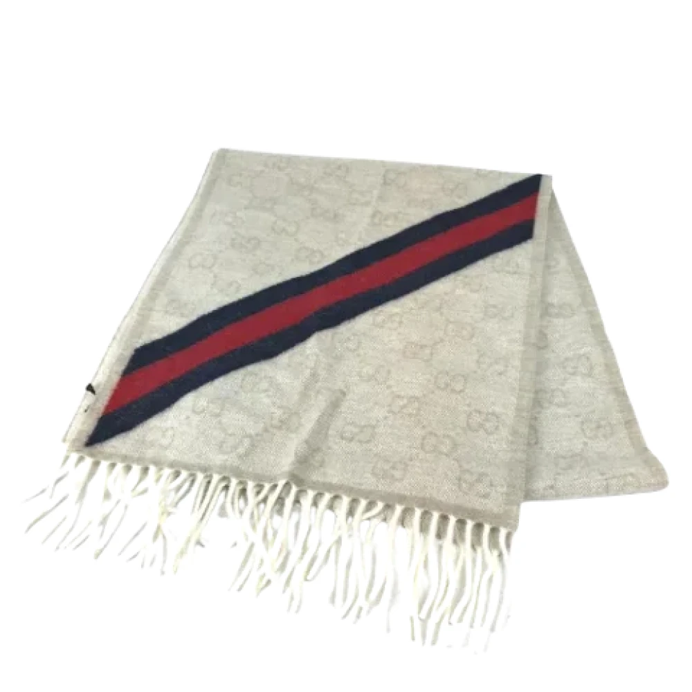 Gucci Vintage Pre-owned Wool scarves Beige Dames