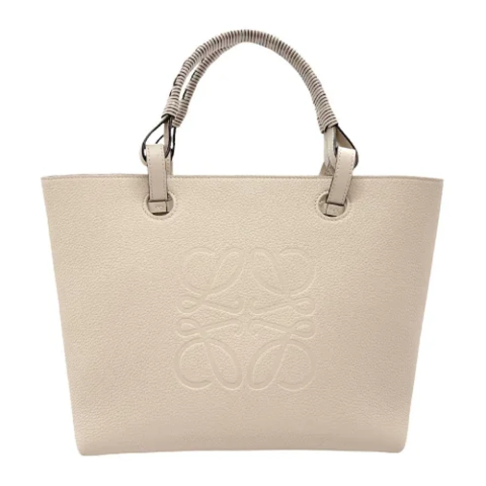 Loewe Pre-owned Leather totes Beige Dames