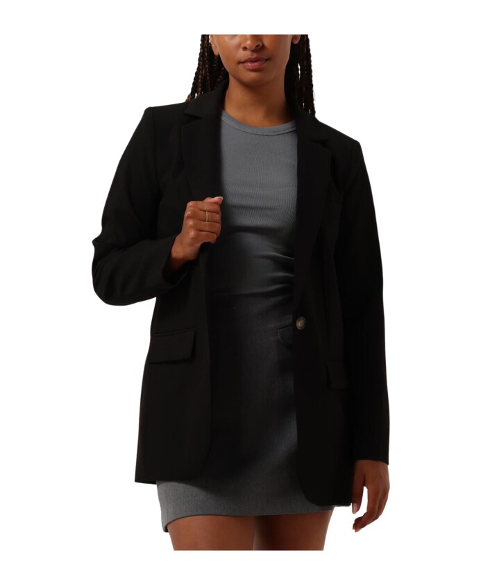 zwarte-blazer-met-lange-mouwen