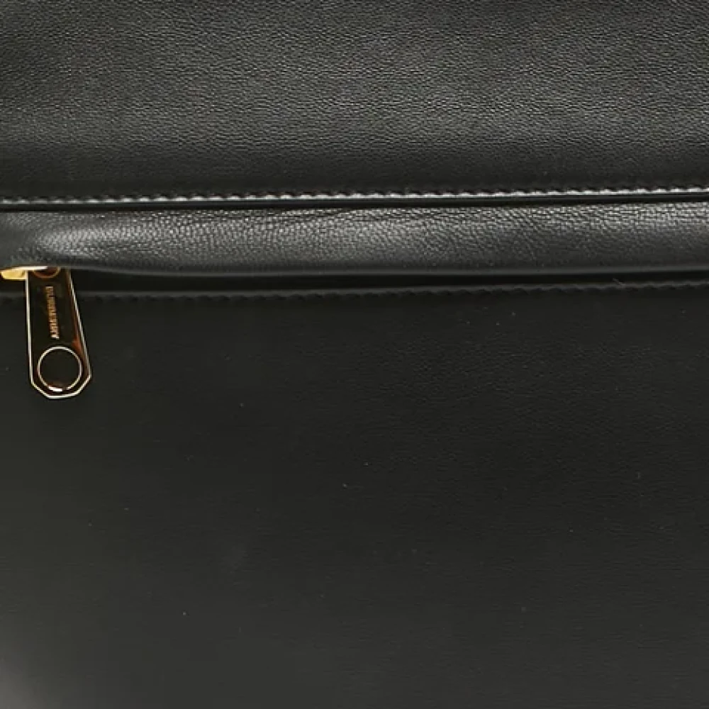 Burberry Vintage Pre-owned Leather shoulder-bags Black Dames