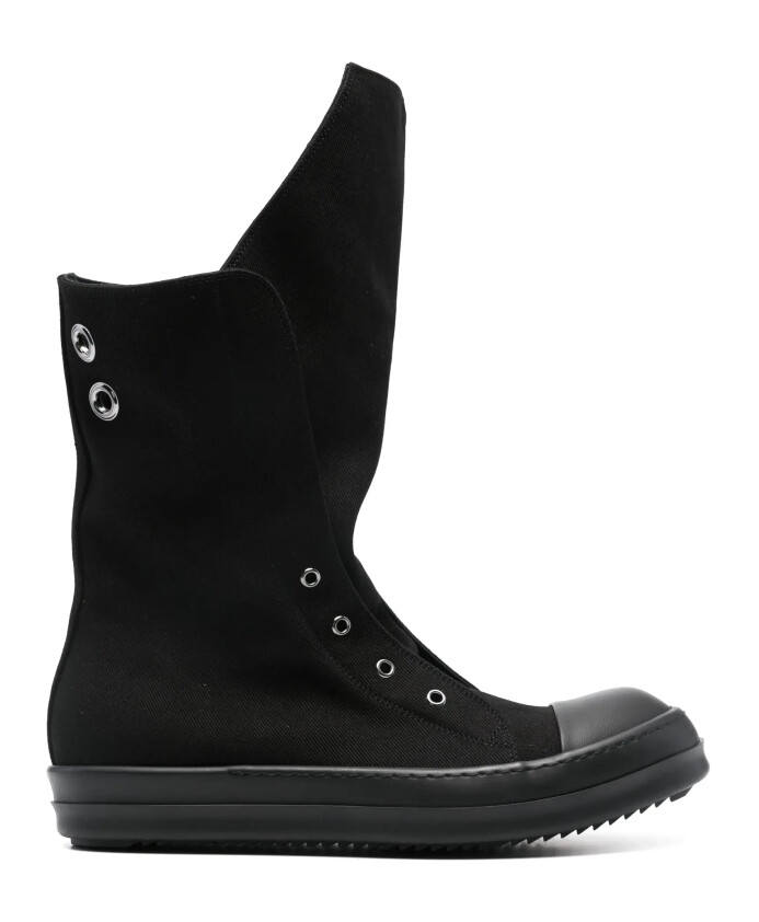 black-sneaks-boots-for-men
