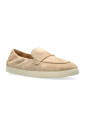 chaussures-en-daim-type-loafers