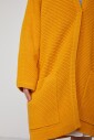 cardigan-oversize-moutarde-col-en-v-profond