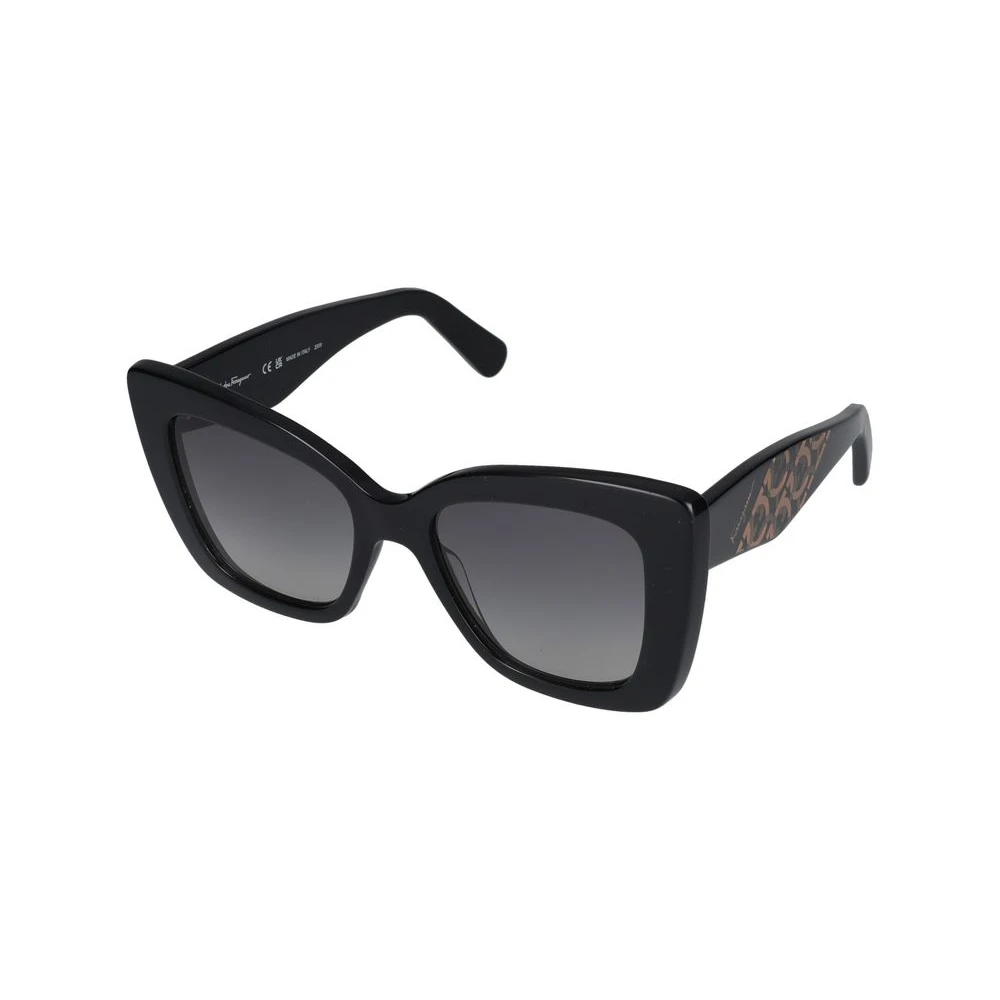 Accessories > Sunglasses - - Ferragamo - Modalova