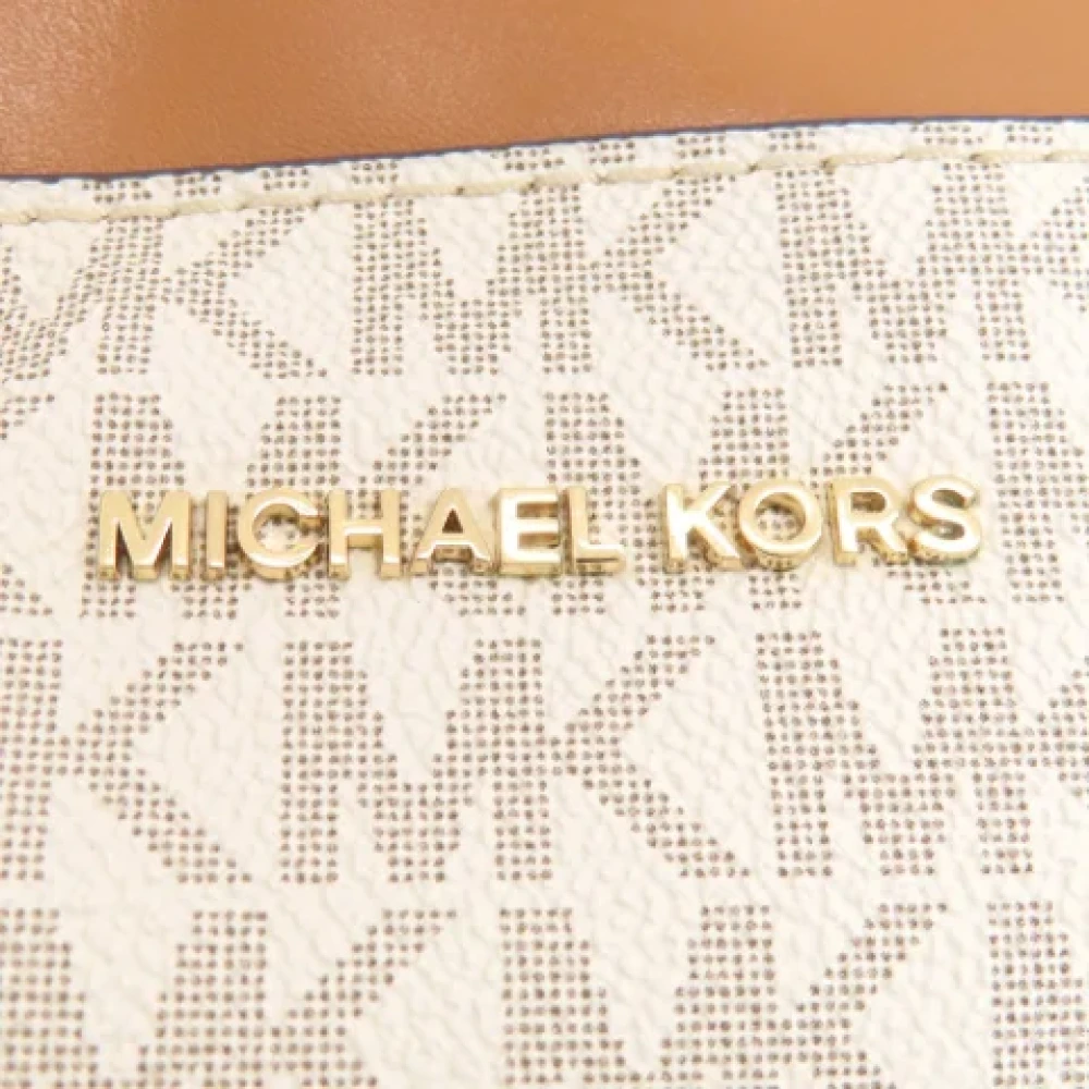 Michael Kors Pre-owned Plastic shoulder-bags White Dames