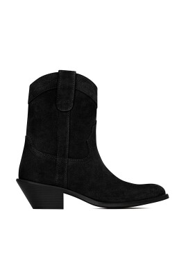 classic-leather-boot