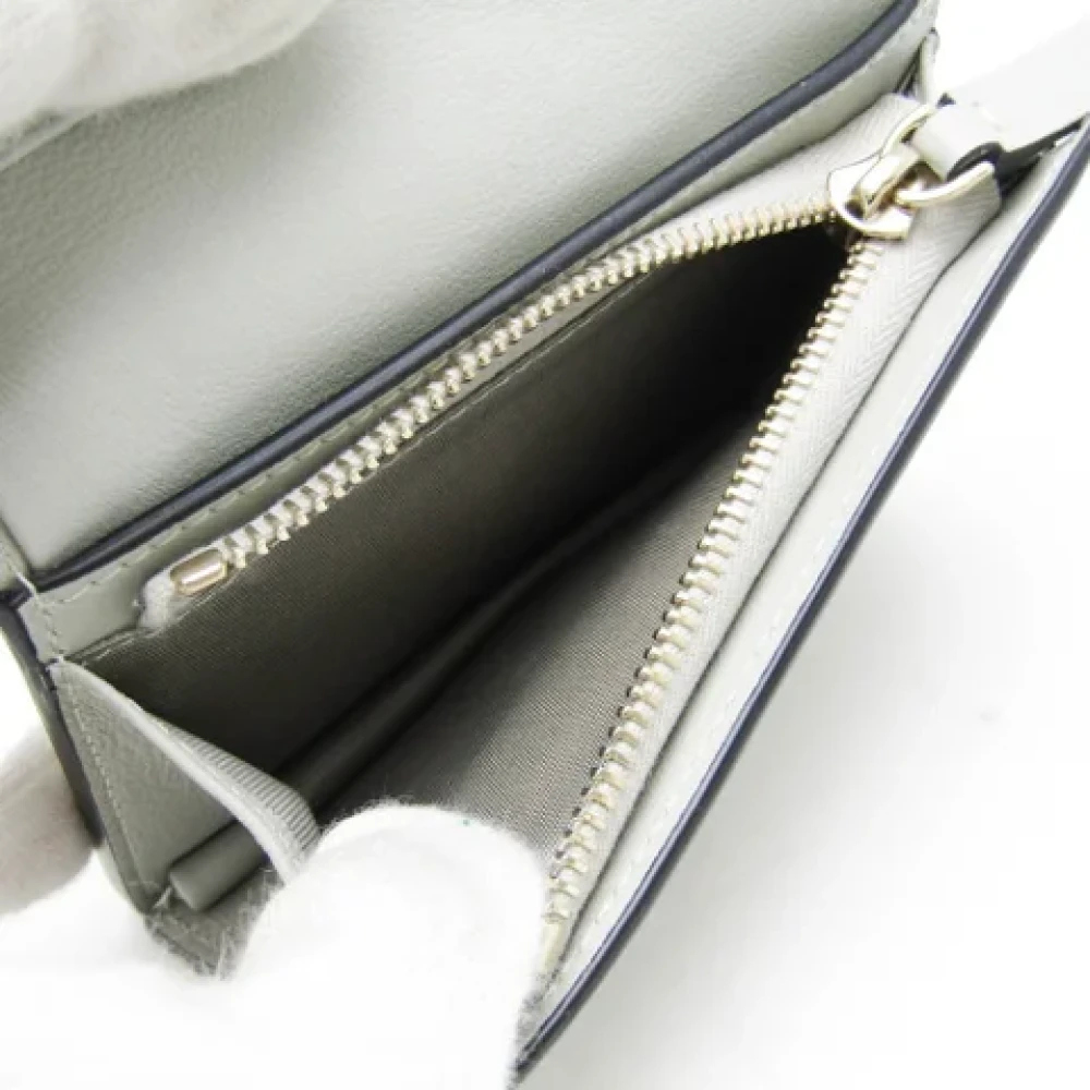 Valentino Vintage Pre-owned Leather wallets Gray Dames