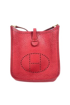 pre-owned-leather-crossbody-bags
