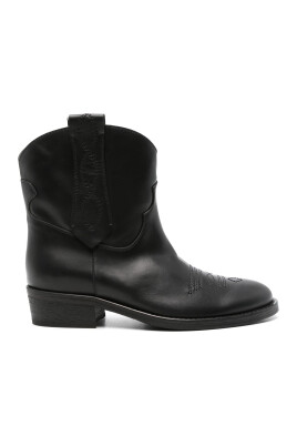 black-western-style-leather-ankle-boots