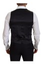 gilet-elegant-noir-a-un-bouton