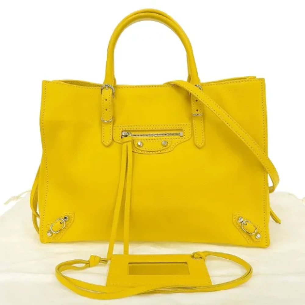 Balenciaga Vintage Pre-owned Leather handbags Yellow Dames