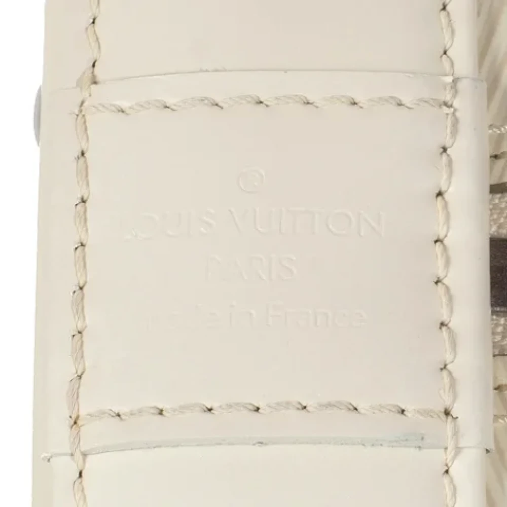 Louis Vuitton Vintage Pre-owned Leather handbags White Dames