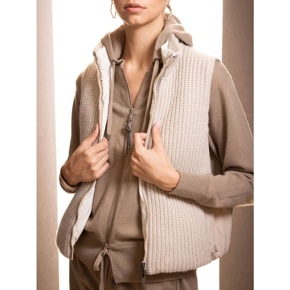 BRUNELLO CUCINELLI Omkeerbare Geribbelde Gebreide Funnelhals Jas Beige Dames
