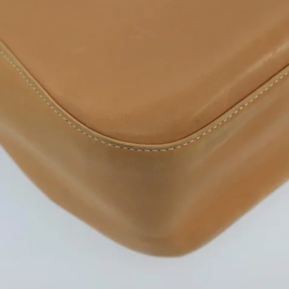 Salvatore Ferragamo Pre-owned Leather shoulder-bags Beige Dames