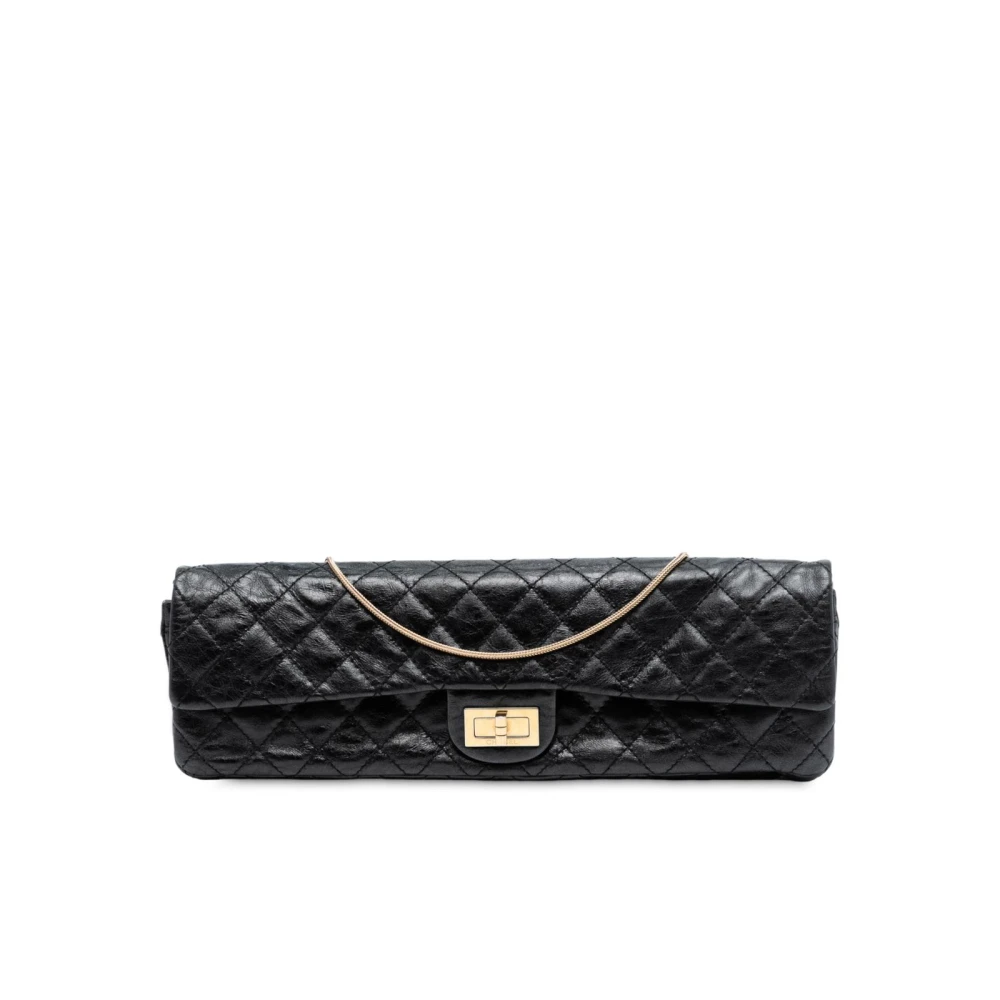 Chanel Vintage Women's Black Pre-Owned Quilted Leather Chain Clutch