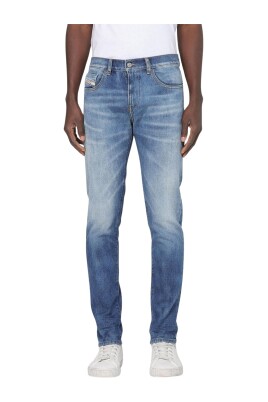 slim-stone-washed-jeans