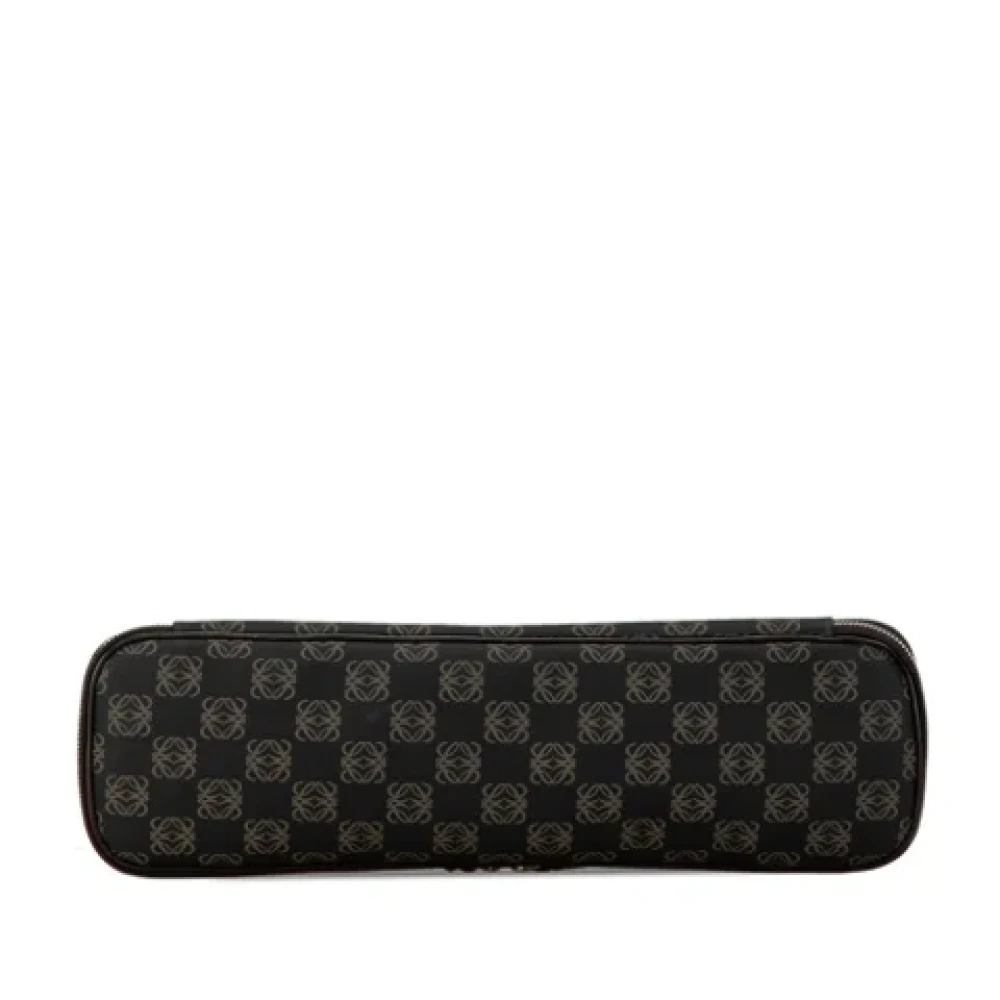Loewe Pre-owned Plastic clutches Black Dames