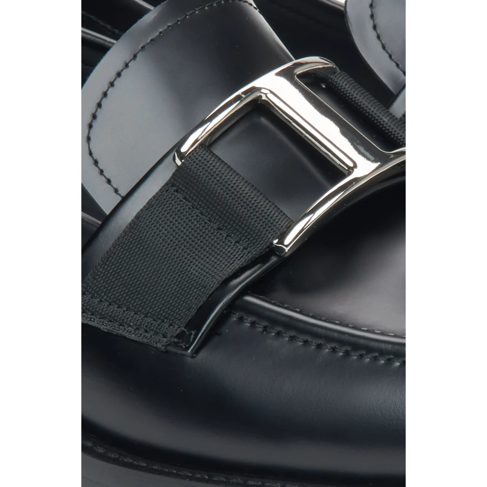 Estro Zwarte leren pennyloafers voor dames met een decoratieve gesp Black Dames
