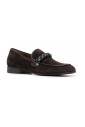 chaussure-elegante-en-daim-moka