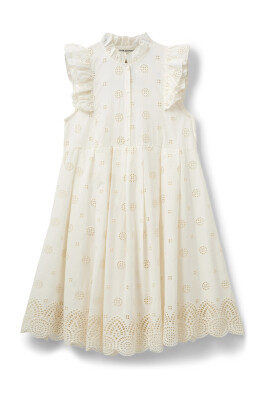 feminine-broderie-anglaise-dress-off-white