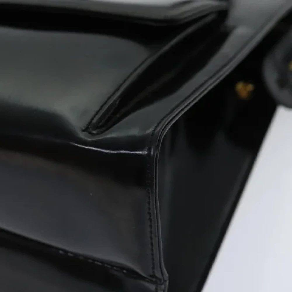 Salvatore Ferragamo Pre-owned Leather shoulder-bags Black Dames