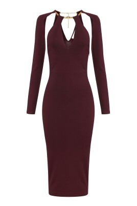 robe-midi-en-maille-avec-detail-bijou