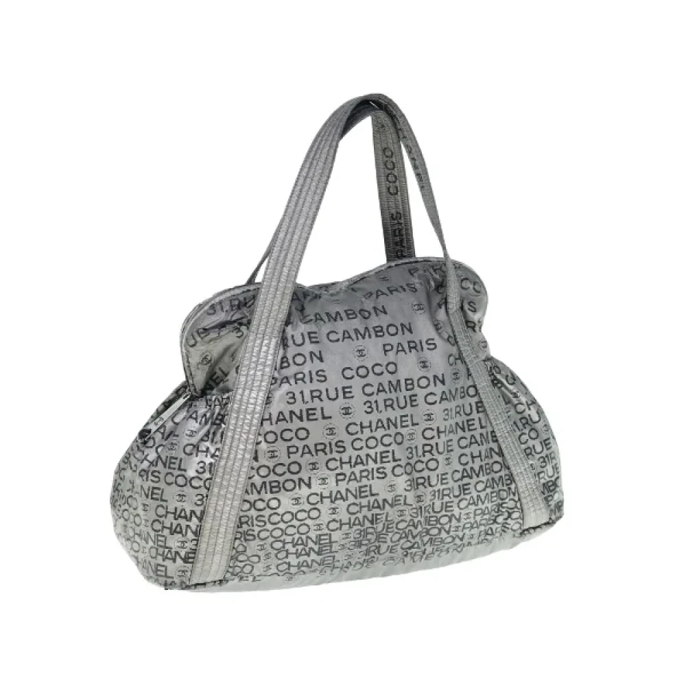 Chanel Vintage Pre-owned Nylon chanel-bags Gray Dames