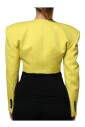 manteau-en-laine-jaune