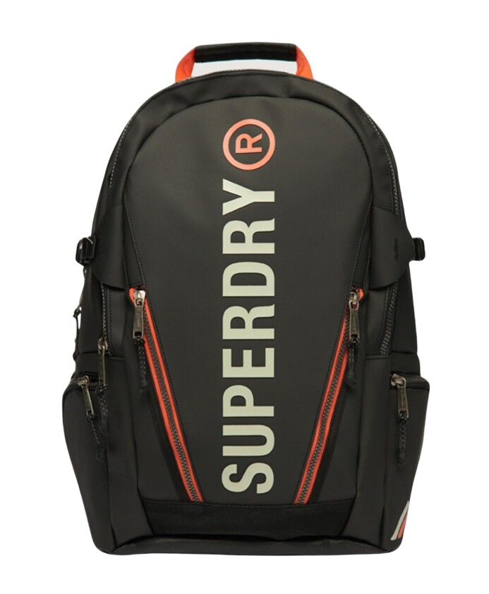 tarp-rucksack-black-and-red