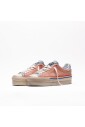 starless-low-platform-pink-grey-college