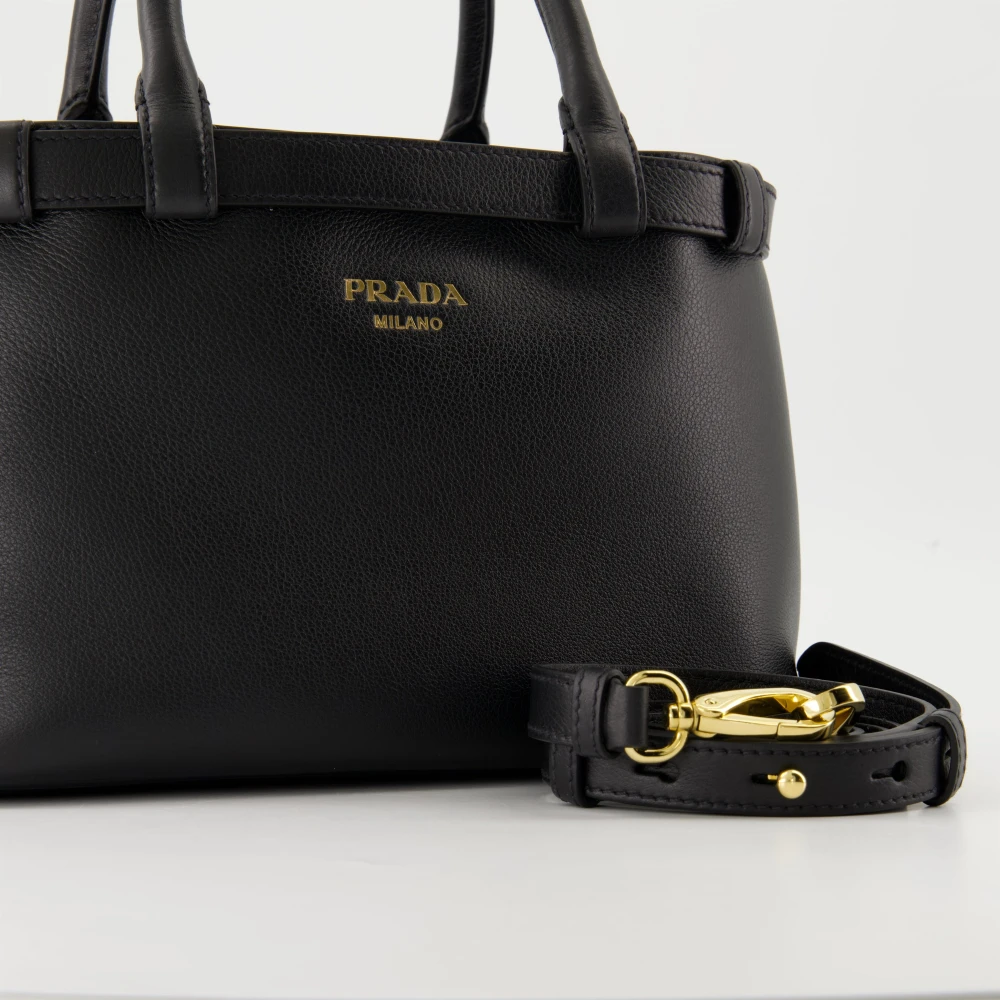 Prada Zwarte leren schoudertas gesp Black Dames