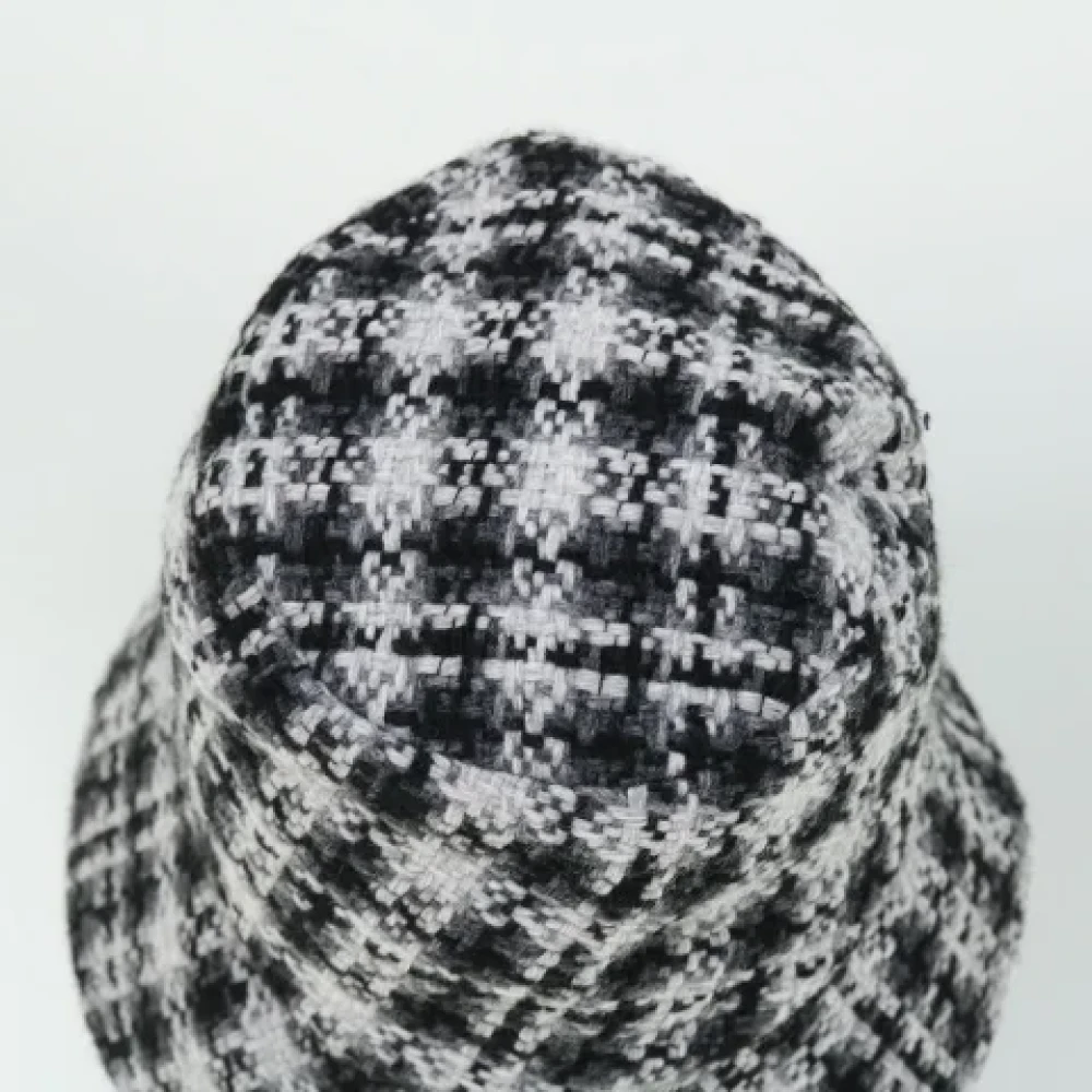 Chanel Vintage Pre-owned Wool hats White Dames