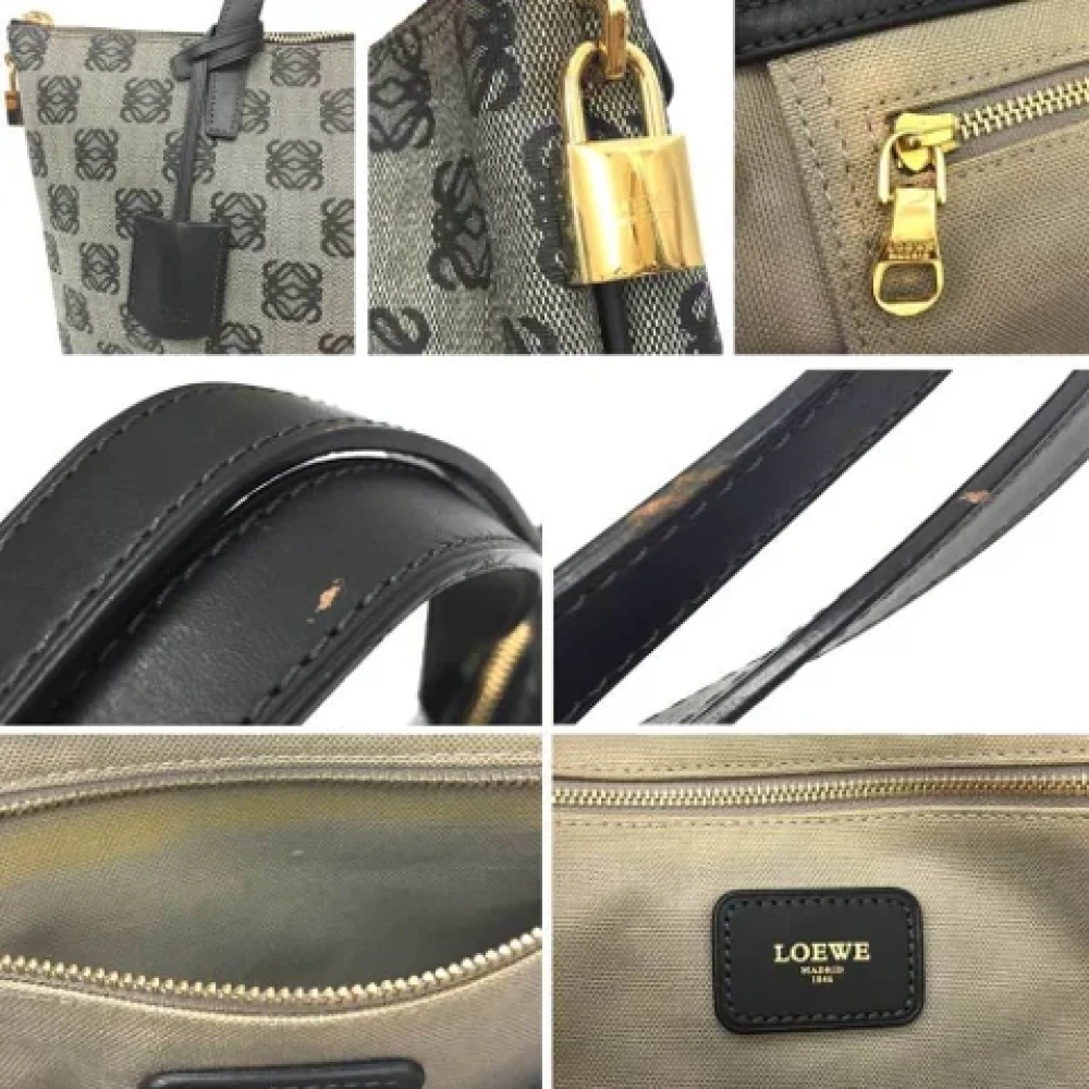 Loewe Pre-owned Leather shoulder-bags Black Dames