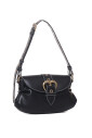 sac-en-cuir-en-forme-de-coeur-avec-rabat