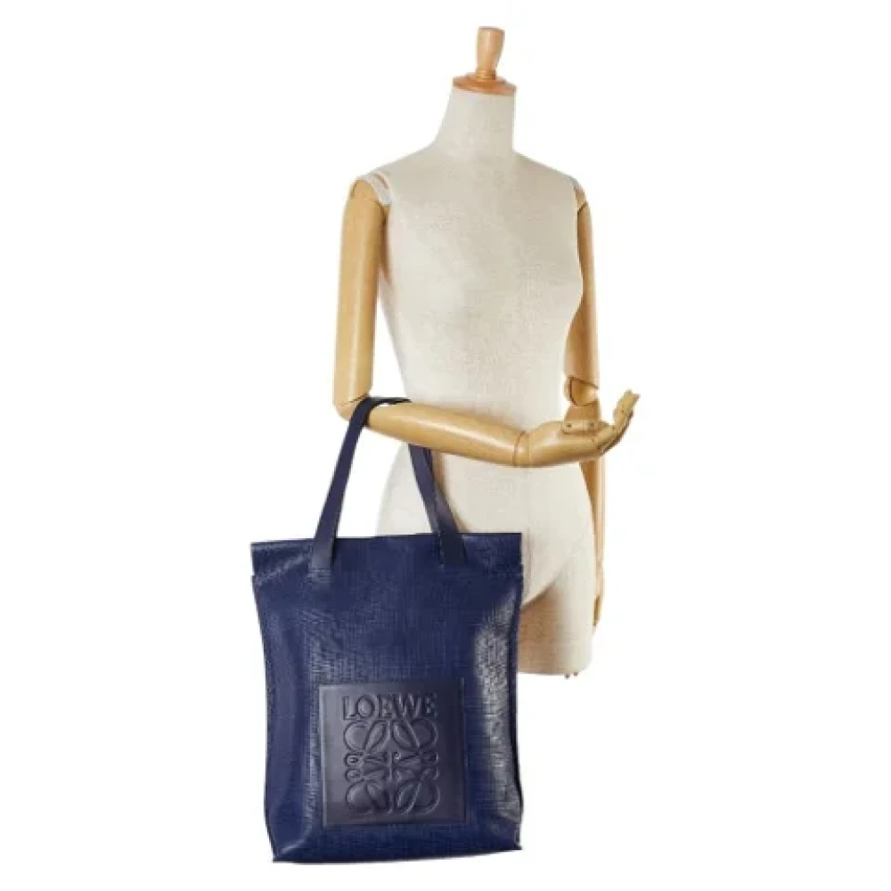 Loewe Pre-owned Leather shoulder-bags Blue Dames
