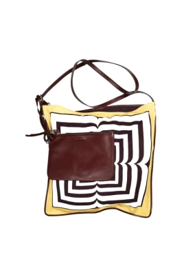 Pre-owned BW241-SCARF217-736 Axelväska