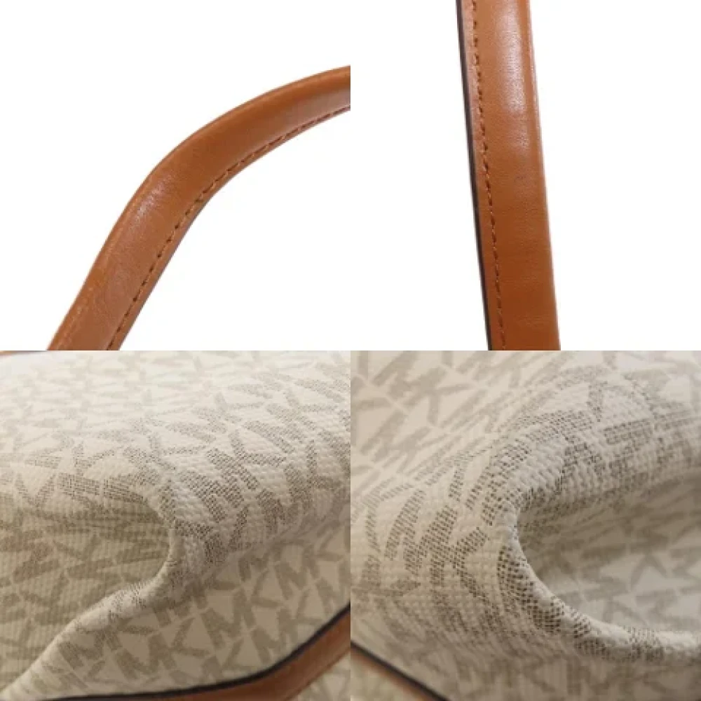 Michael Kors Pre-owned Fabric handbags Beige Dames