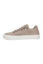 grijze-nubuck-sneakers
