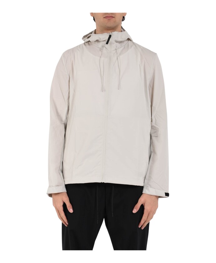 veste-a-capuche-a-col-haut-avec-fermeture-eclair