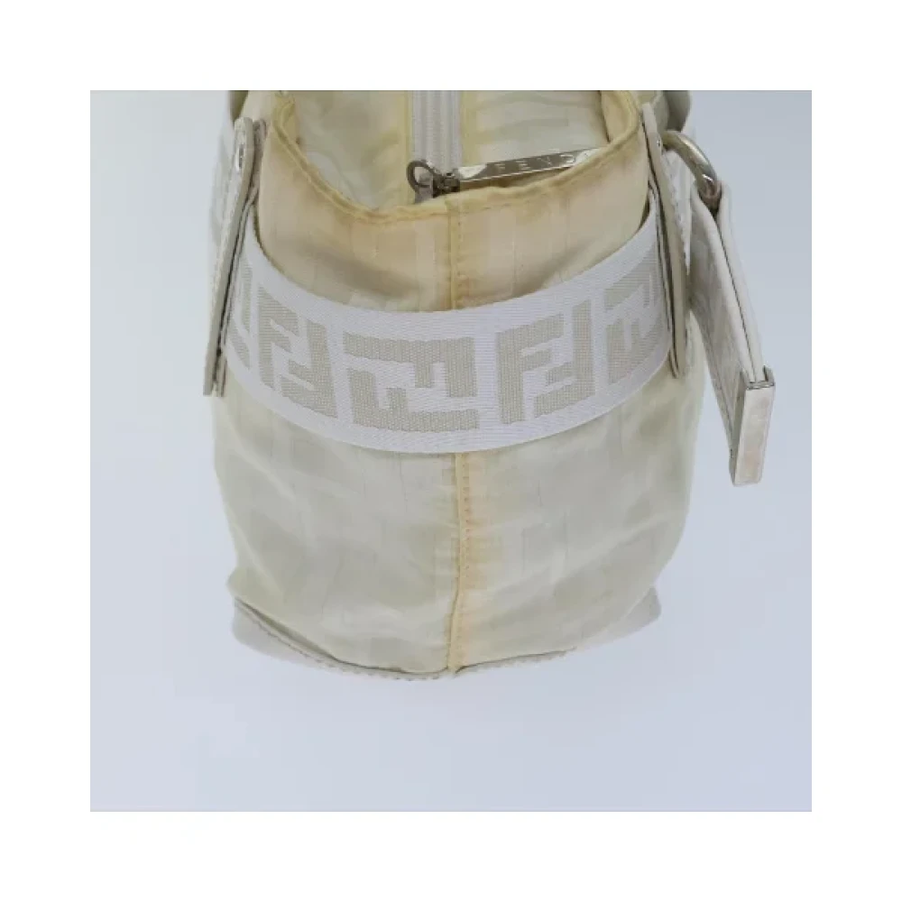 Fendi Vintage Pre-owned Nylon handbags White Dames